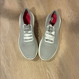 Crocs Lite Ride Pacer Sneaker 205234 by Women's Gray and Pink Waterproof light